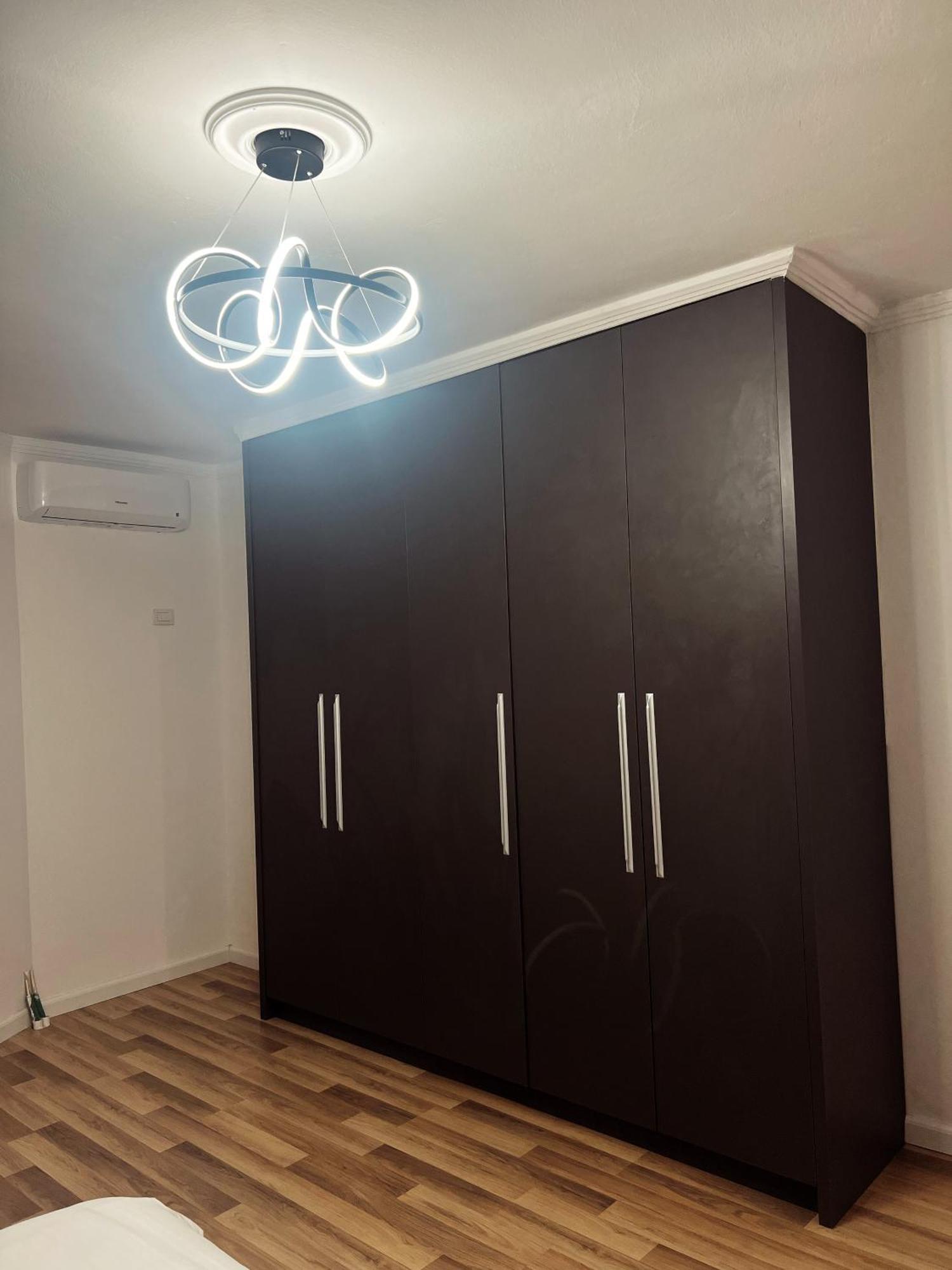 Art'S Apartment Тирана Екстер'єр фото